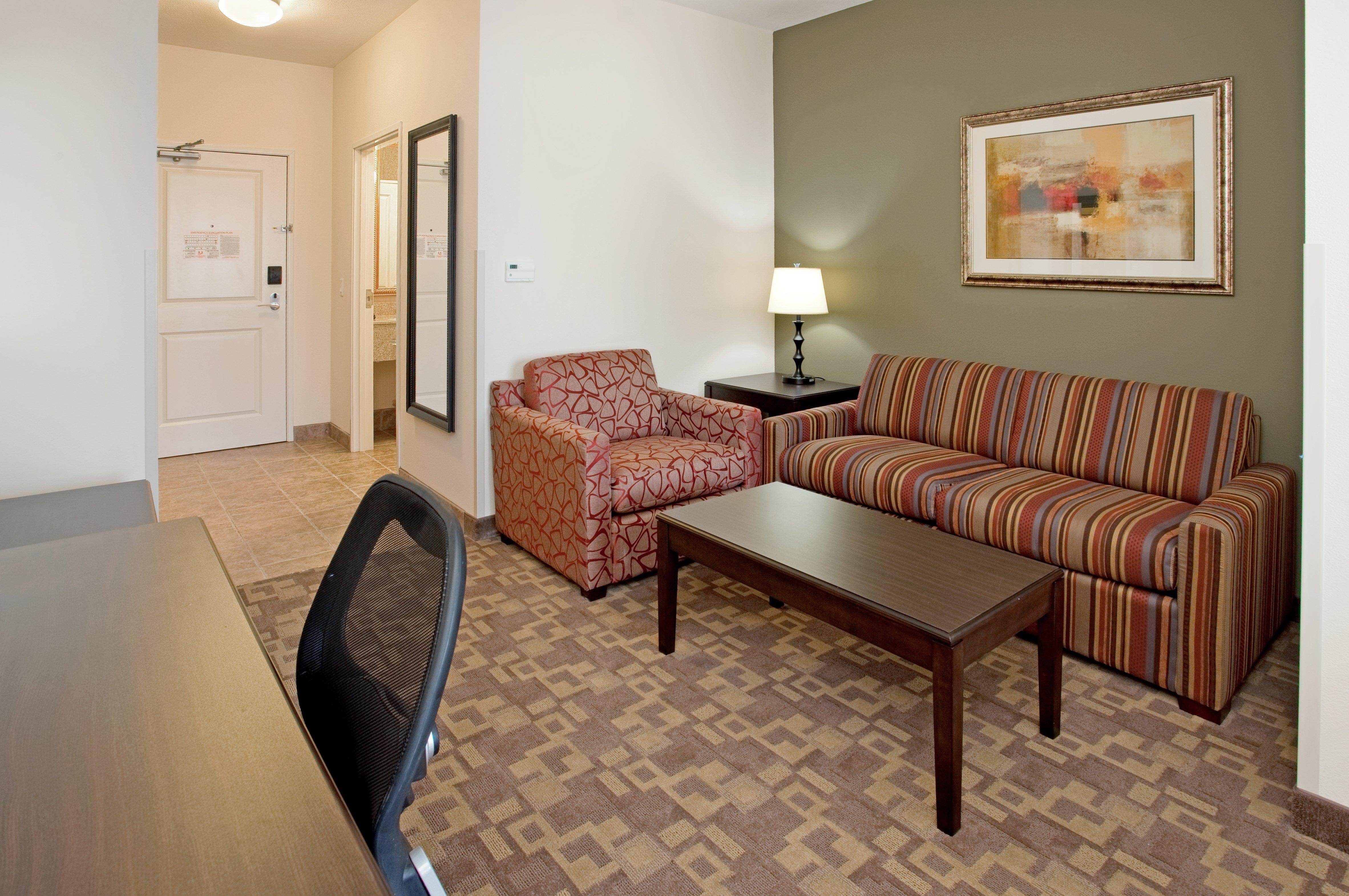 Holiday Inn Express & Suites North Topeka Interior foto